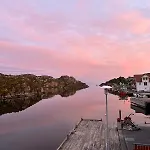 Hus Ved Sjoen Pa
